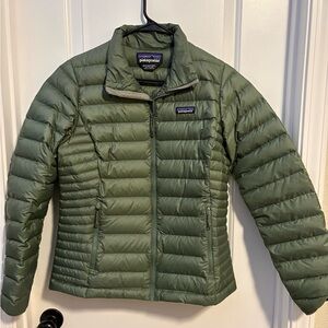 Patagonia Green Puffer Jacket